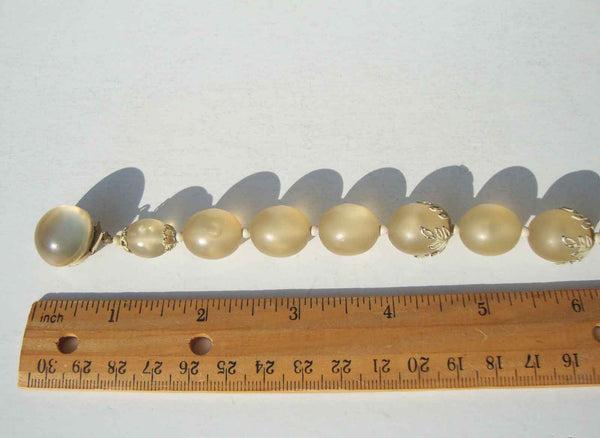 1940s Lucite Necklace - Metro Retro Vintage