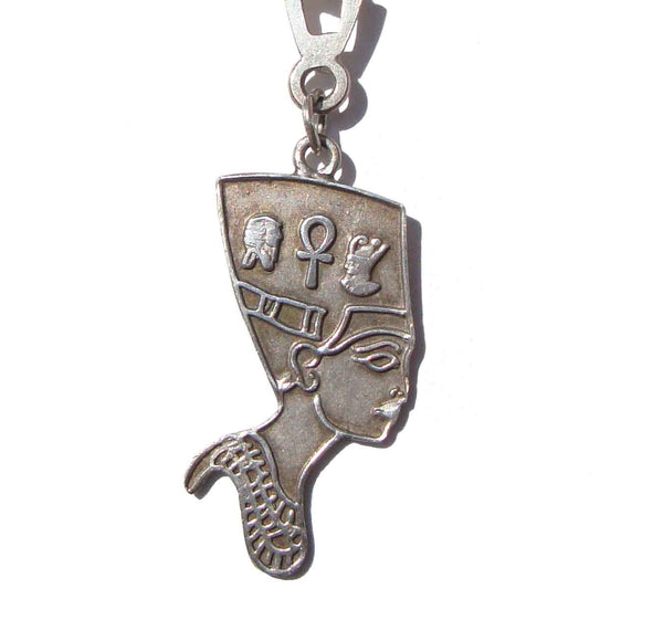 800 Silver Nefertiti Key Fob - Metro Retro Vintage