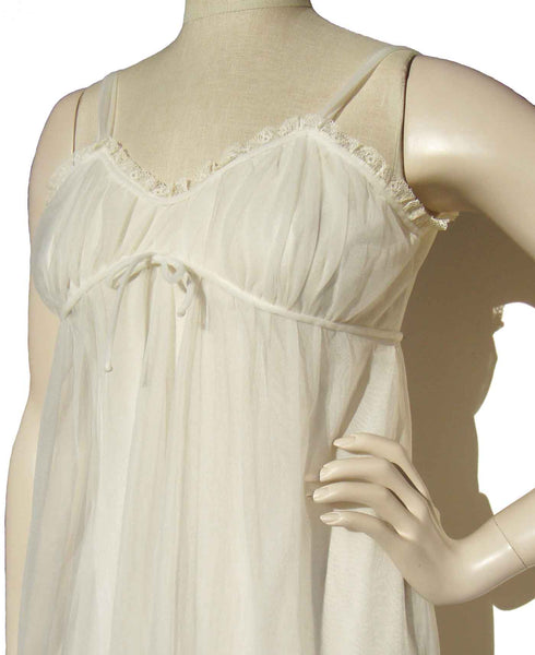 60s White Negligee - Metro Retro Vintage