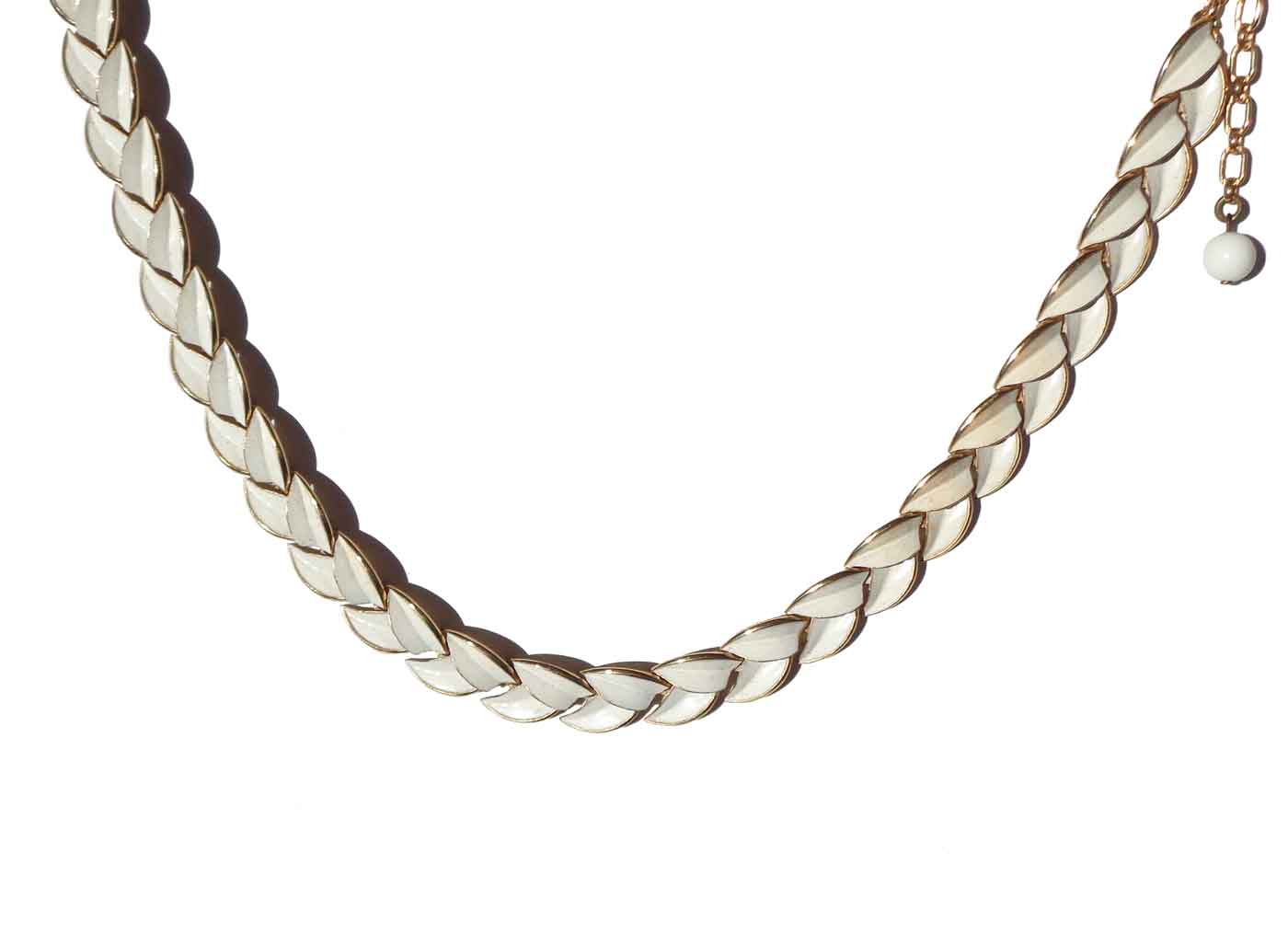 Vintage 60s Crown Trifari White Enamel Leaf Necklace Choker 