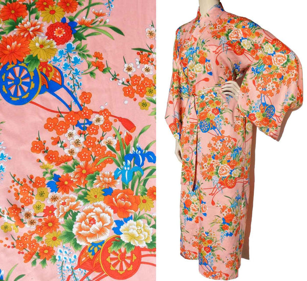 Vintage 70s Kimono Robe Pink & Peach Floral Pattern – One Size
