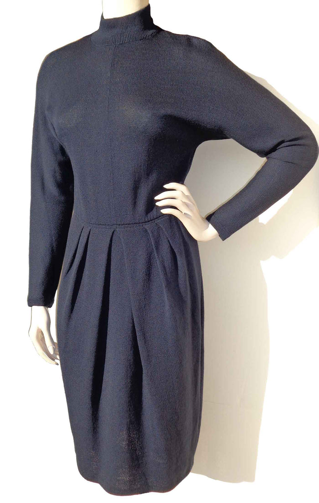Vintage 80s St. John Navy Wool Knit Dress S / M Metro Retro Vintage Vintage 80s St. John Navy Wool Knit Dress S / M Metro Retro Vintage