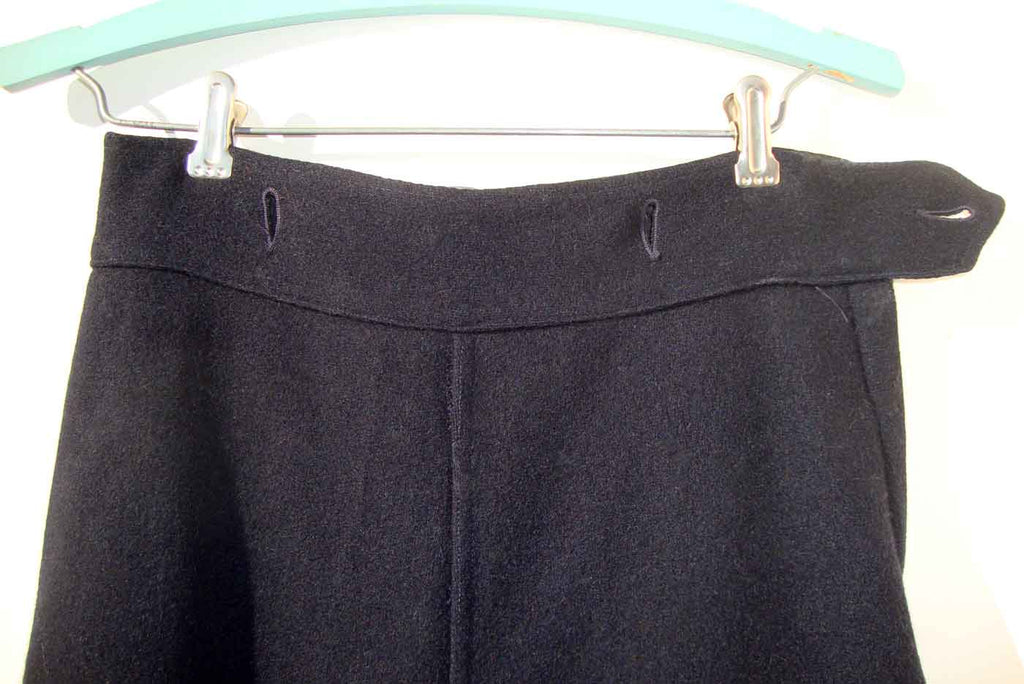 Vintage 30s Wool Ski Pants Women's Snow Trousers S – Metro Vintage 30s Wool Ski Pants Women's Snow Trousers S – Metro