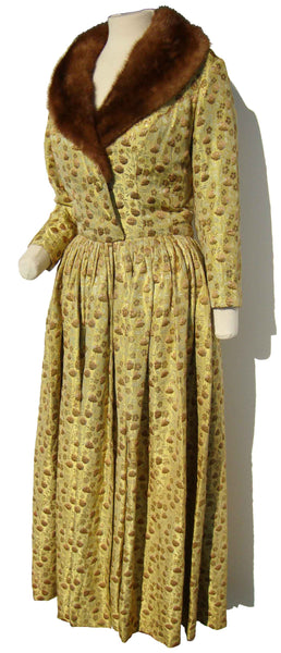 1950s Brocade & Fur Hostess Robe - Metro Retro Vintage