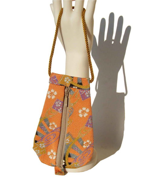 Vintage Japanese Coin Purse Chirimen Silk Wristlet Triangle Bag