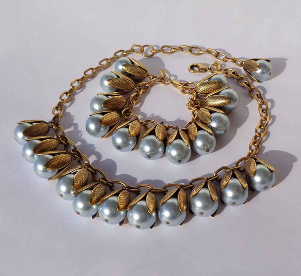 Leonora Dame Gray Pearl Drop Necklace & Bracelet Set