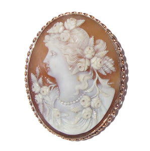 Victorian Cameo Brooch Pin Set in 14K Gold