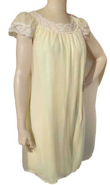 1960s Aristocraft Nightgown - Metro Retro Vintage