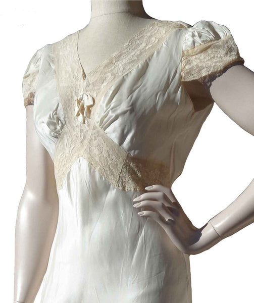 1940s Art Deco Nightgown