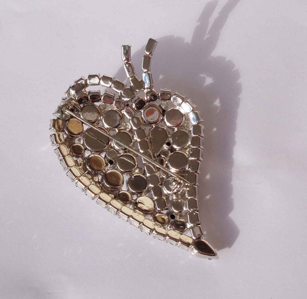 60s Sparkling Rhinestone Brooch