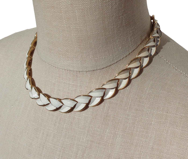 Vintage 60s Crown Trifari White Enamel Leaf Necklace Choker