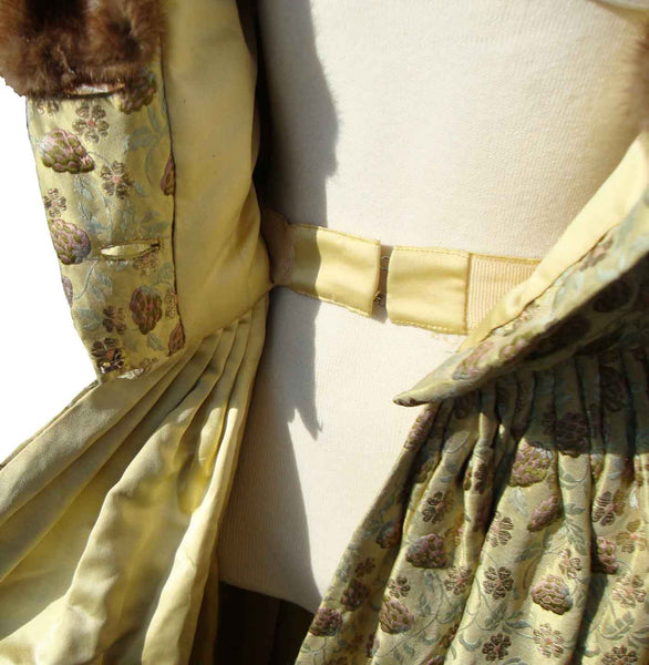 Dressing Robe with Waist Stay