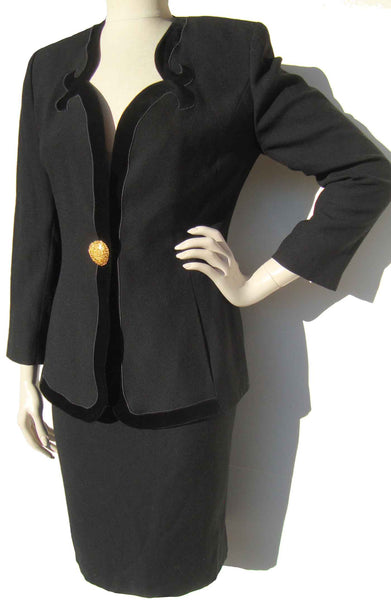 90s French Ladies Suit - Metro Retro Vintage