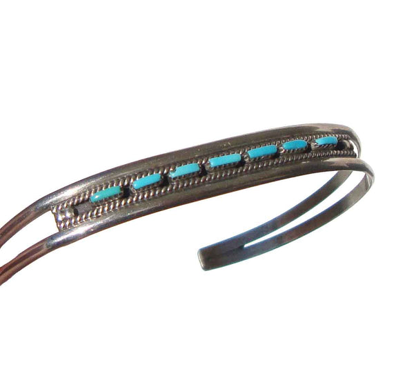 Vintage Zuni Needlepoint Bracelet - Metro Retro Vintage