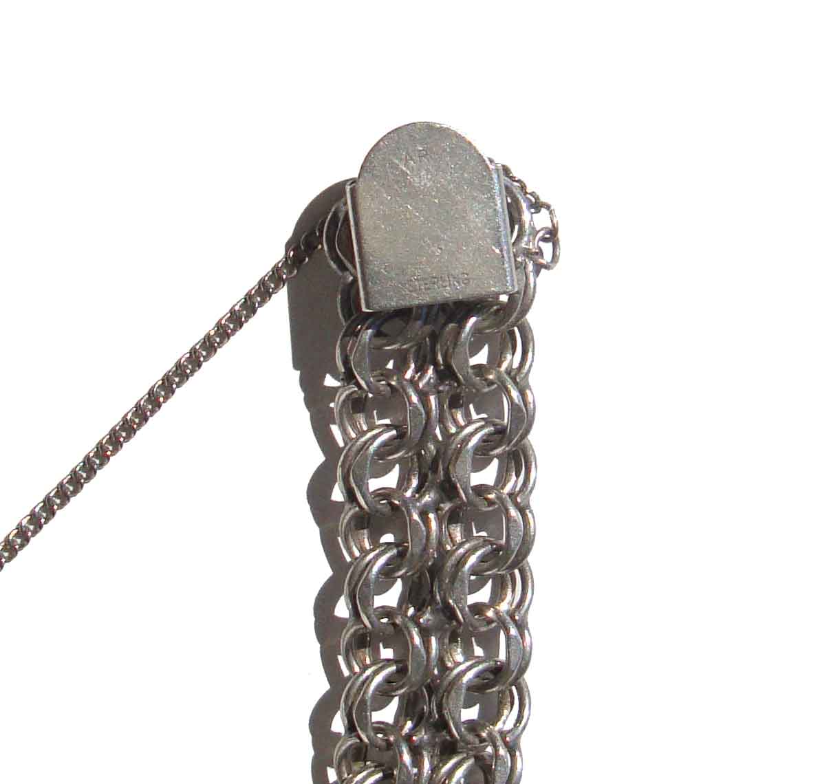 AWNL Stockholm | Double-wrapped men's bracelet blends vigor