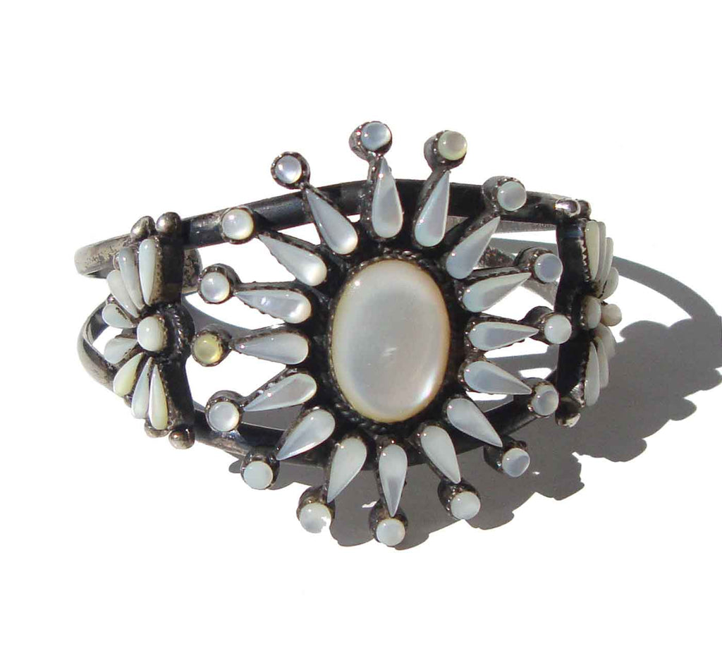 Zuni Mother Of Pearl Chanel Inlay Sterling Silver Hello Kitty Bracelet size  small