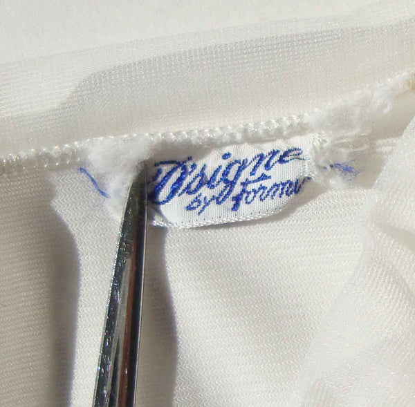 Vintage D'Signer by Formula Label
