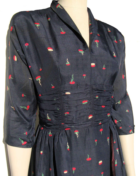 40s Novelty Print Dress - Metro Retro Vintage