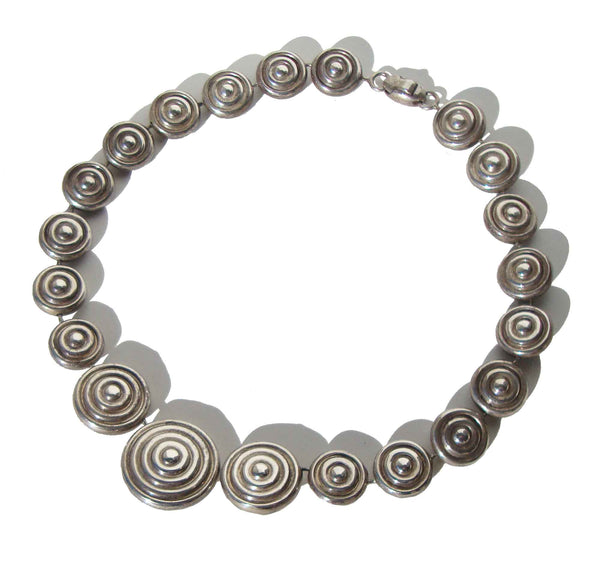70s Silver Bayanihan Necklace - Metro Retro Vintage