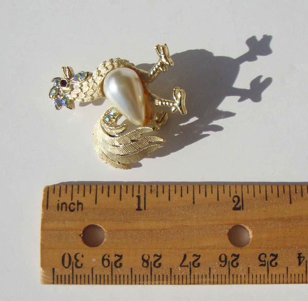 Vintage Rooster Chicken Brooch