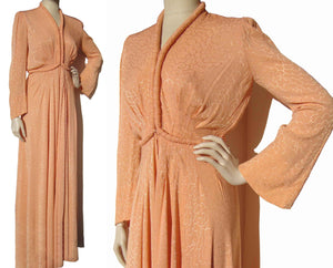 Products – Tagged Vintage 30s Peach Damask Hostess Gown Lounging Robe S /  M - Best & Co. – Metro Retro Vintage