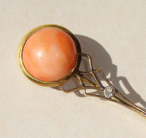 Vintage 14K Gold & Coral Brooch