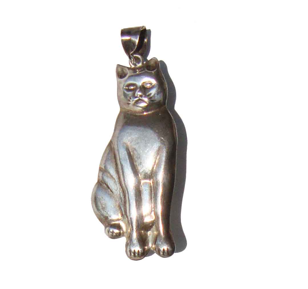 Vintage Sterling Cat Pendant Puffy 3D Silver