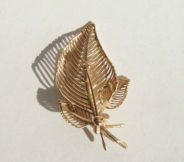 Vintage 14K Gold Filigree Leaf Pin